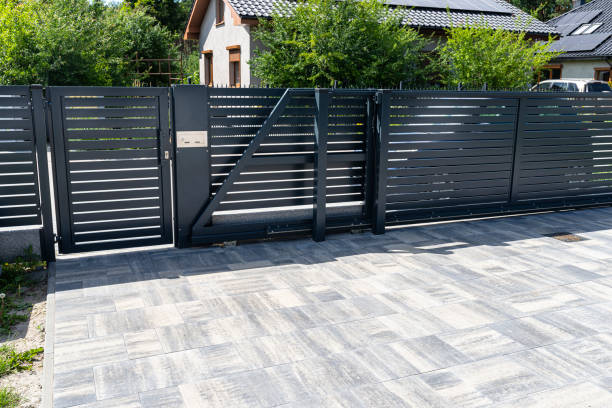 Best Affordable Driveway Pavers  in Colon, MI